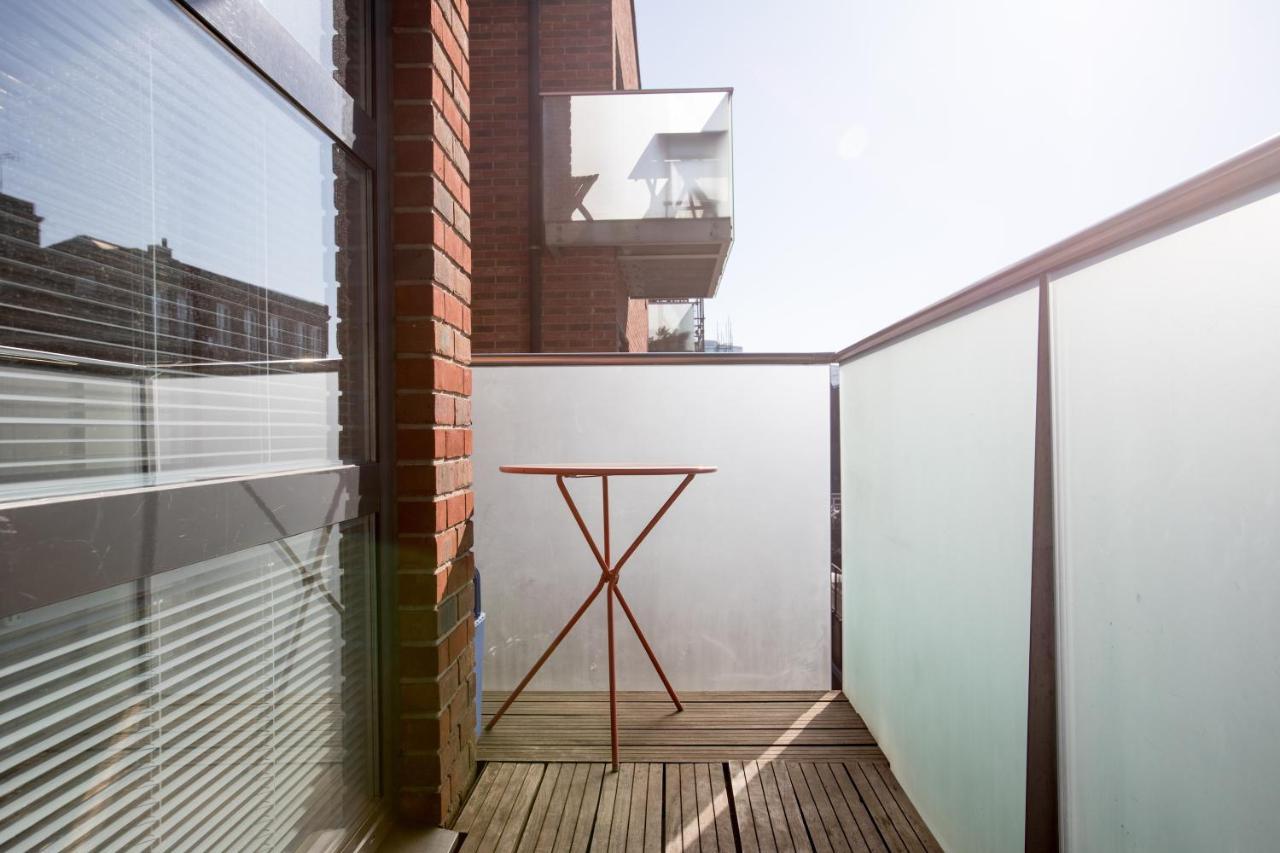 Luxury 2-Bed Flat Parking And Close To The Tube London Ngoại thất bức ảnh